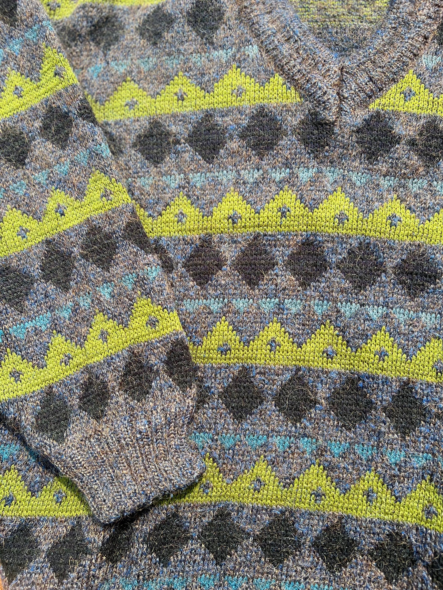 JET Sweater