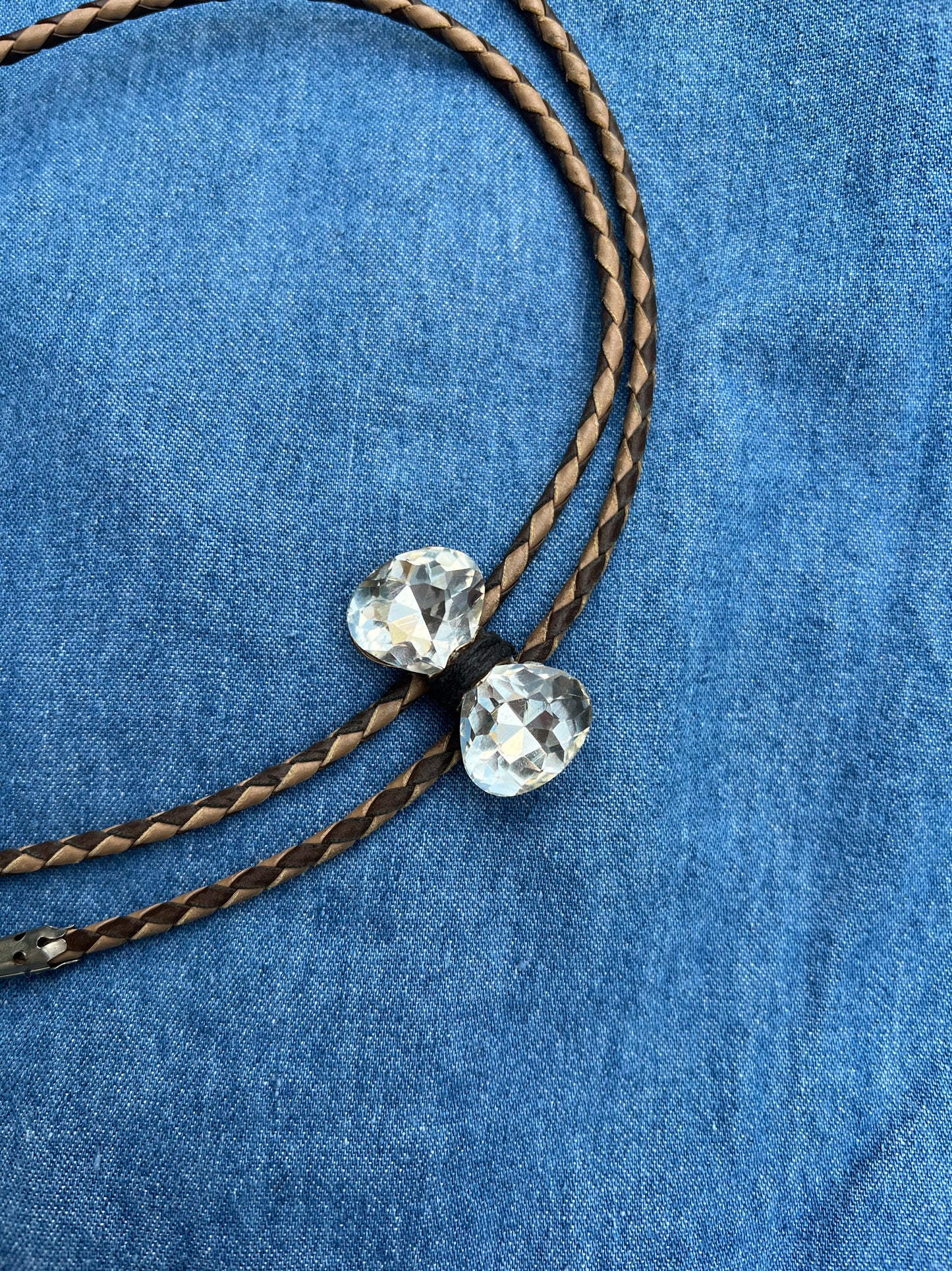 Sparkle Bow Bolo Tie